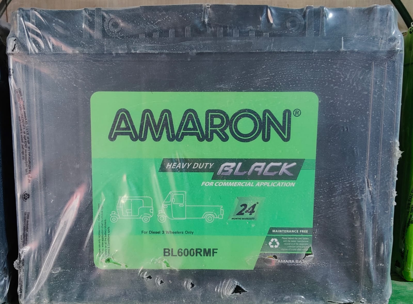 Amaron Black 600